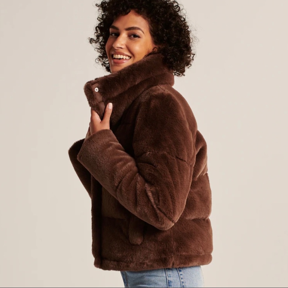NWT Abercrombie Fitch Faux Fur Mini Puffer SZ XL - Picture 2 of 10